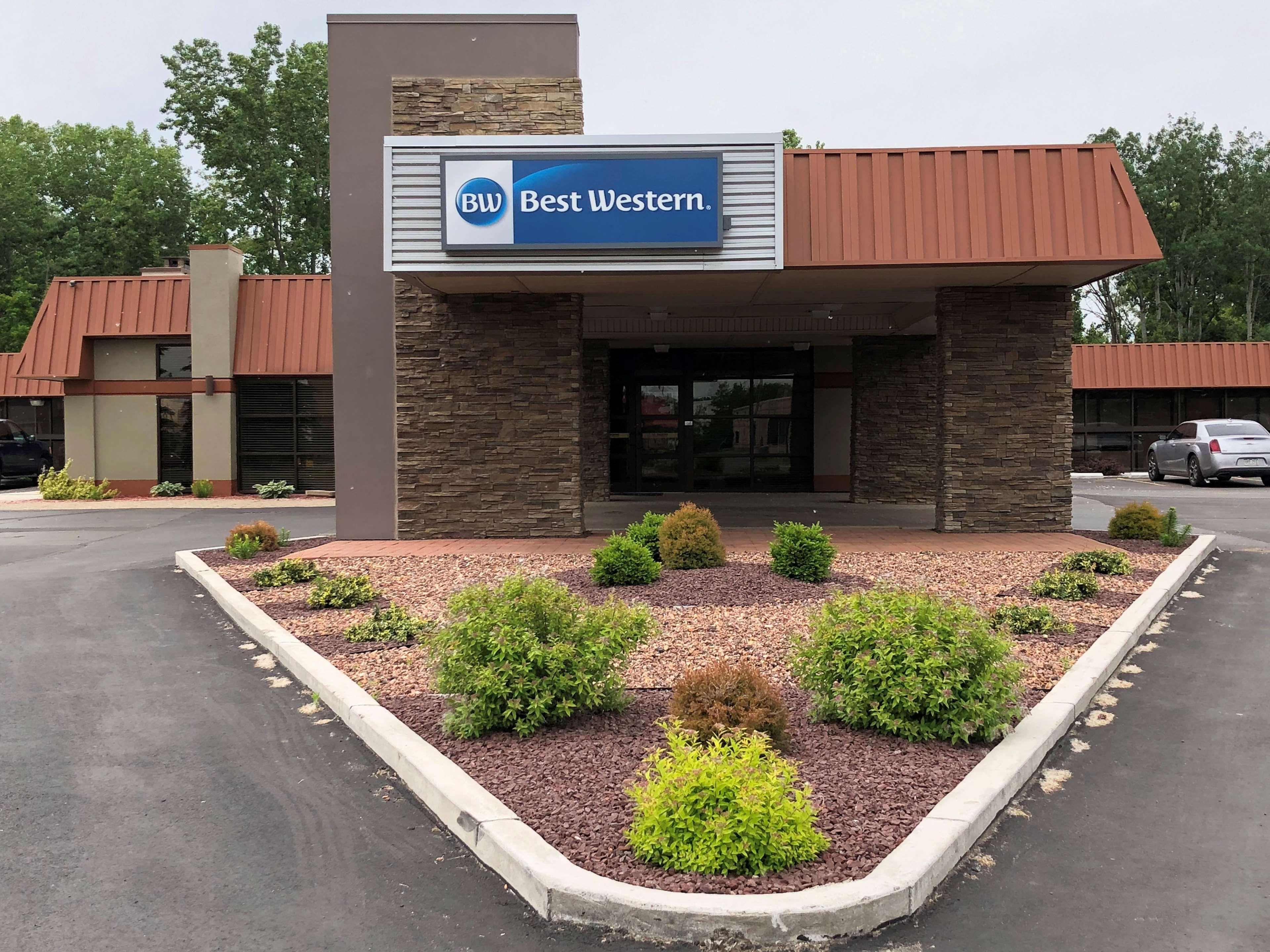 Best Western Gateway Adirondack Inn Utica Eksteriør billede