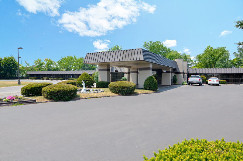 Best Western Gateway Adirondack Inn Utica Eksteriør billede