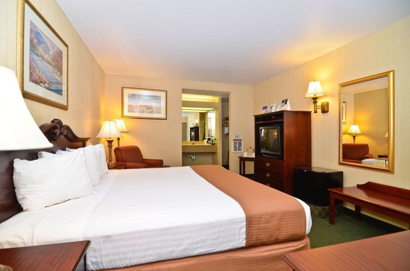 Best Western Gateway Adirondack Inn Utica Værelse billede