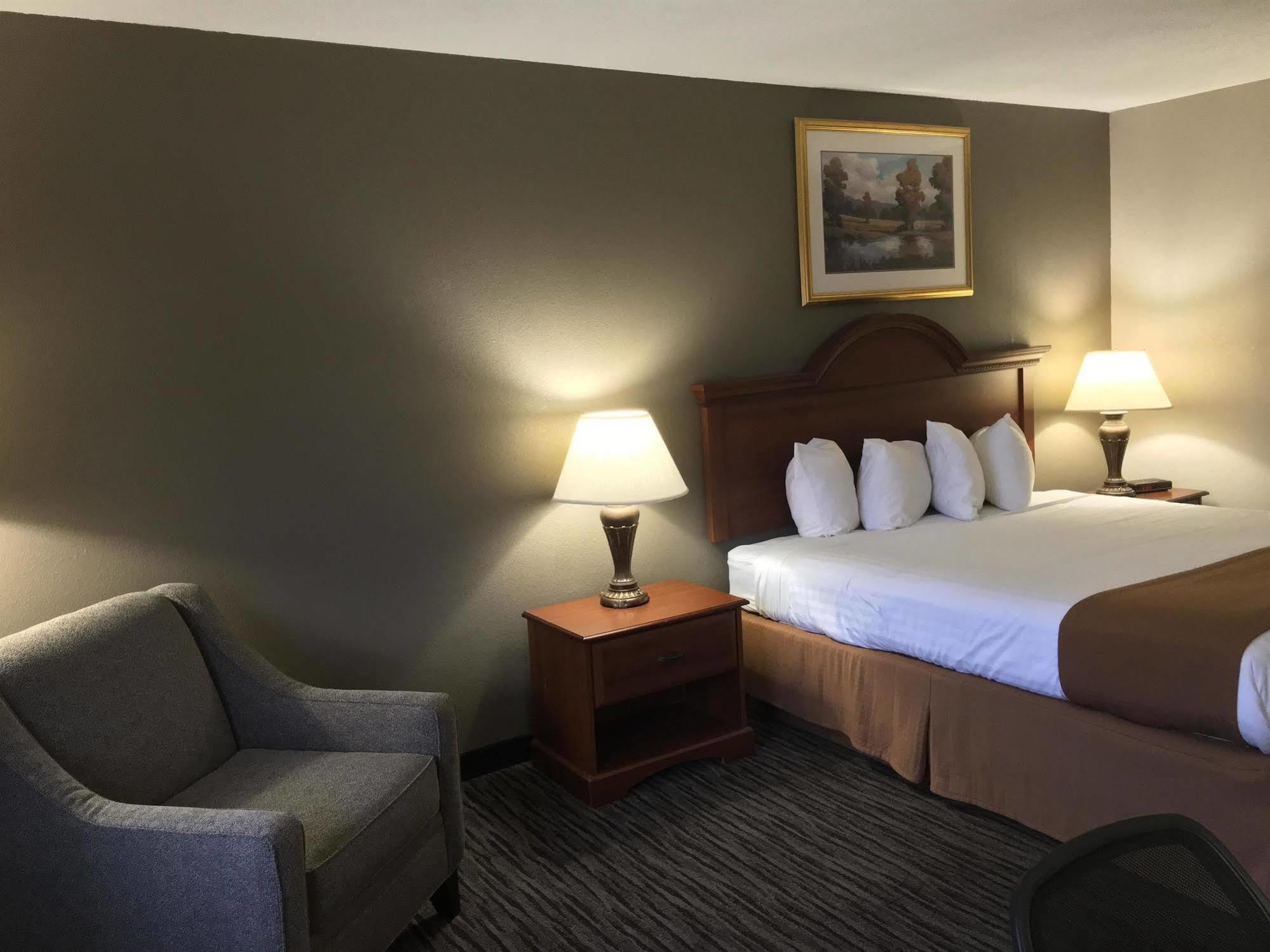 Best Western Gateway Adirondack Inn Utica Eksteriør billede